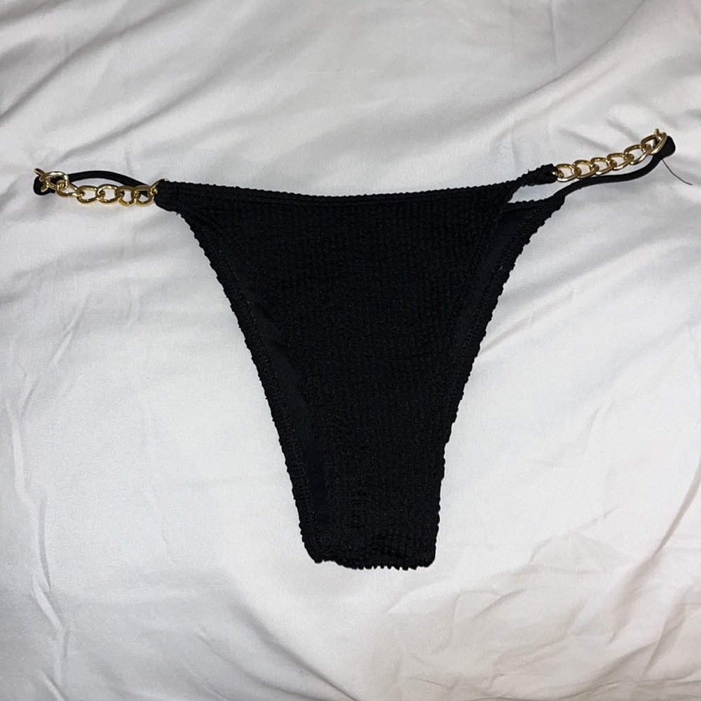 Chain Bikini Set - Picture 4 of 5